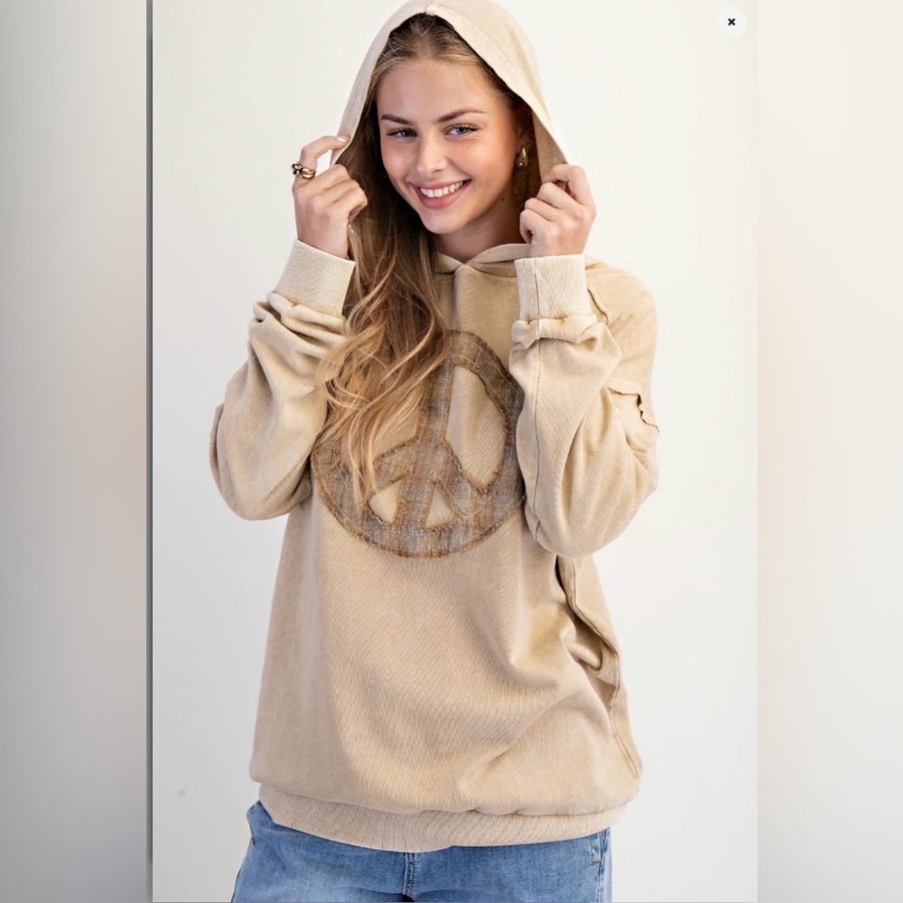 Easel Cream/Beige Peace Sign Women's Hoodie